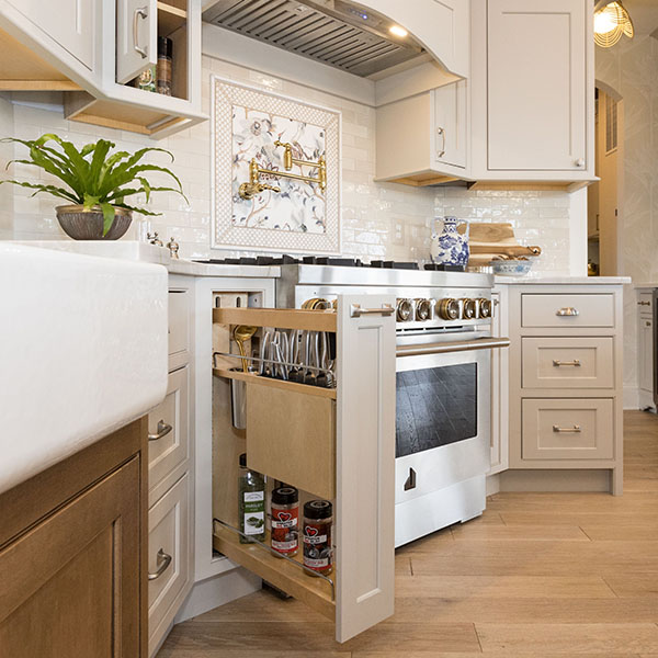 Cabinets spice drawer pull out-6x6